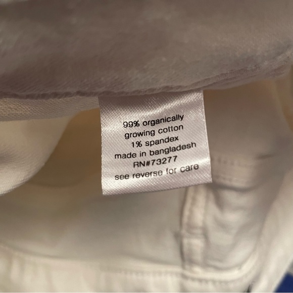 NWOT Elizabeth And James White High Rise Flare/Bootcut/Raw Hem Jeans 10/30 - Picture 5 of 8